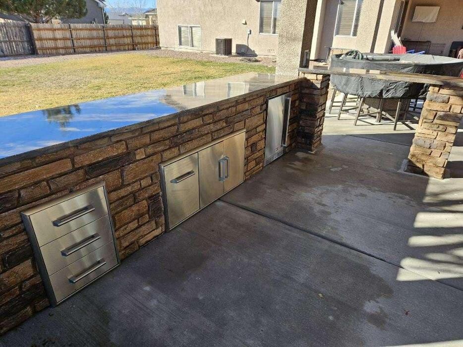 Images Above & Beyond Lawn & Landscaping