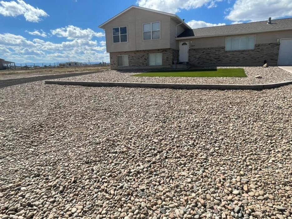 Images Above & Beyond Lawn & Landscaping