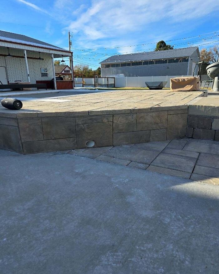 Images Above & Beyond Lawn & Landscaping