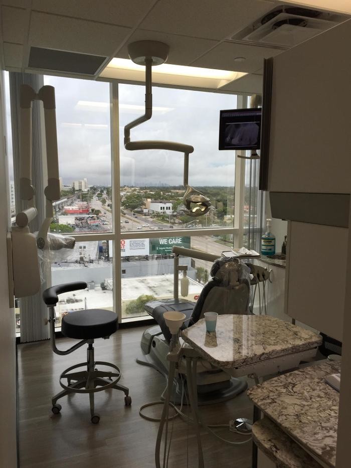 Images Serge Papiernik,D.D.S., P.A.-Miami Smile Dental