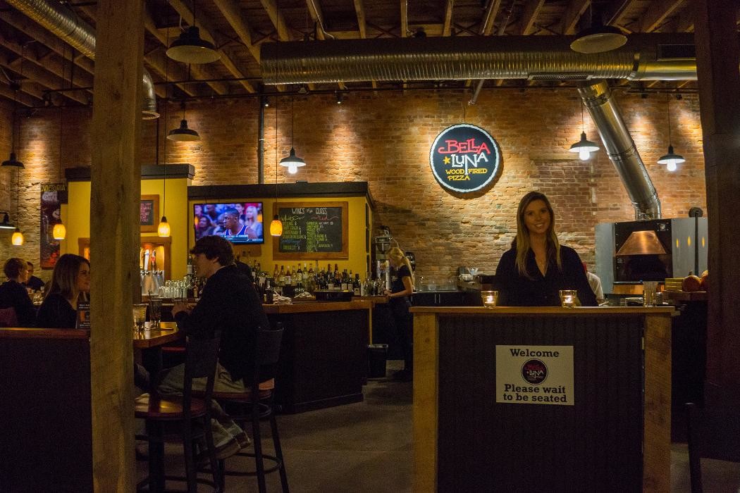 Images Bella Luna Wood-Fired Pizza