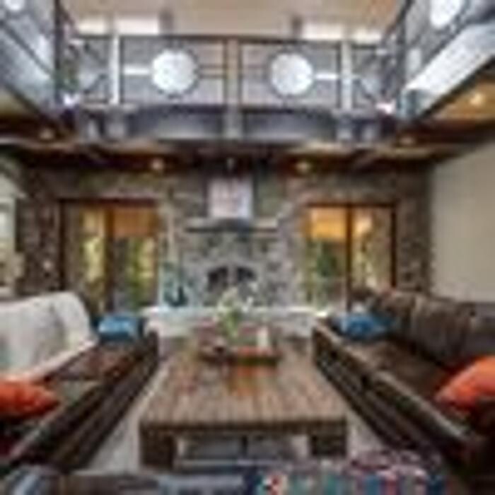 Images Real Estate at the Lake with Valerie Littrell