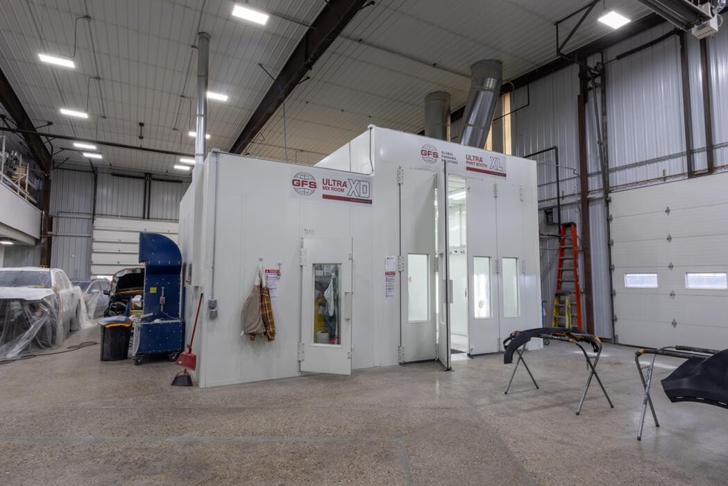 Images Crash Champions Collision Repair Great Falls DWTN