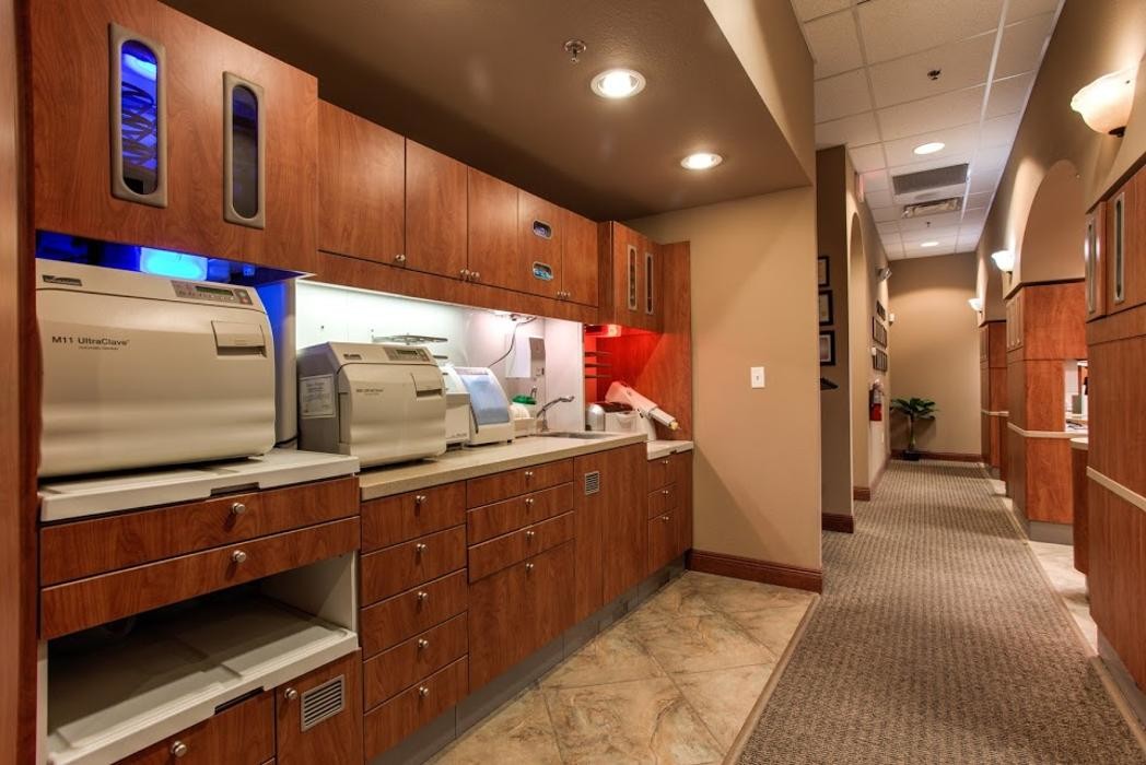 Images Simmonds Dental Center