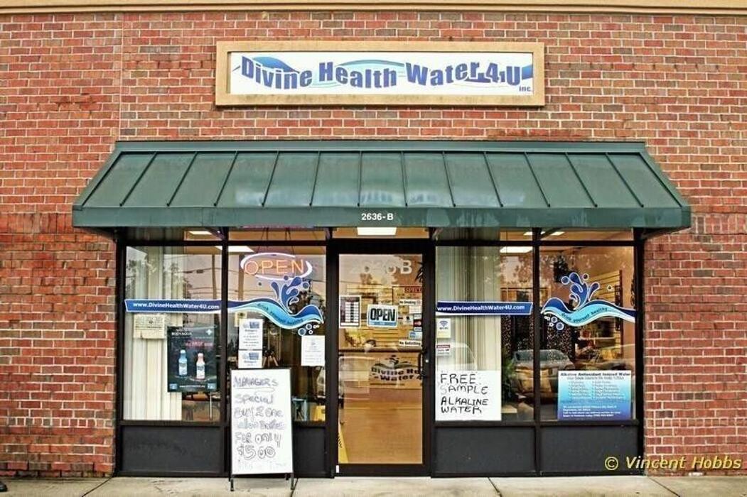 Images Divine Health Water 4U Inc.