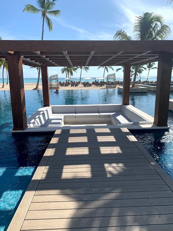 Images Magnified Vacations CruiseOne