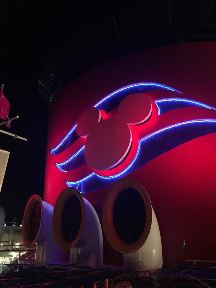 Images Magnified Vacations CruiseOne