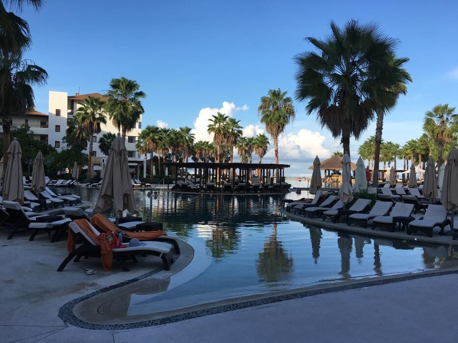 Images Magnified Vacations CruiseOne