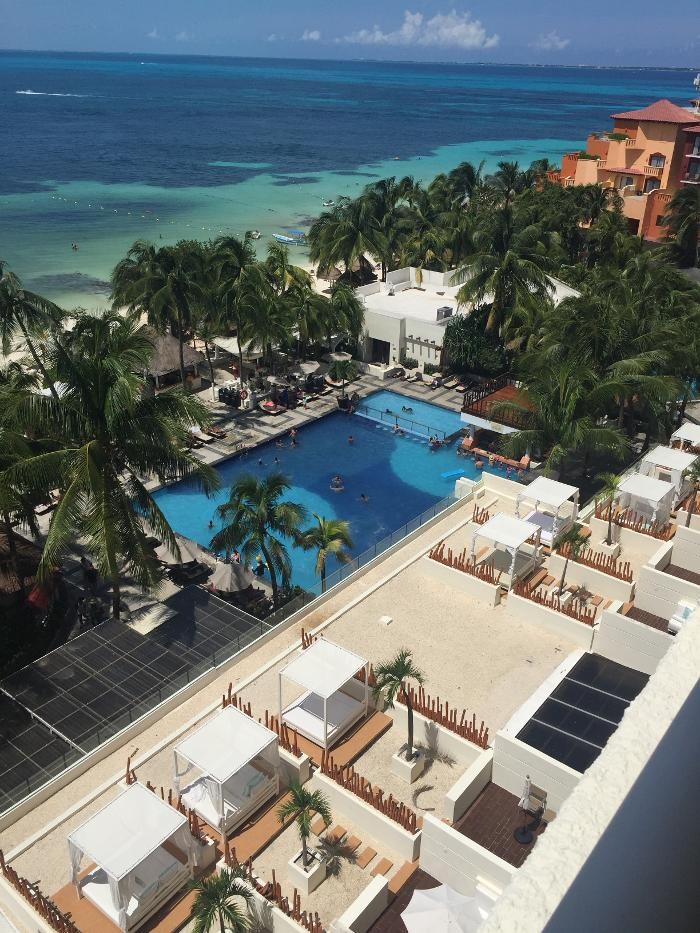 Images Magnified Vacations CruiseOne