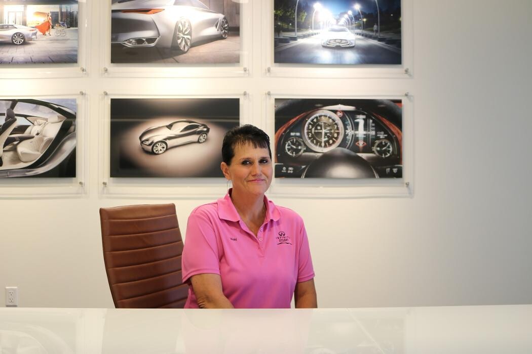 Images INFINITI Stuart