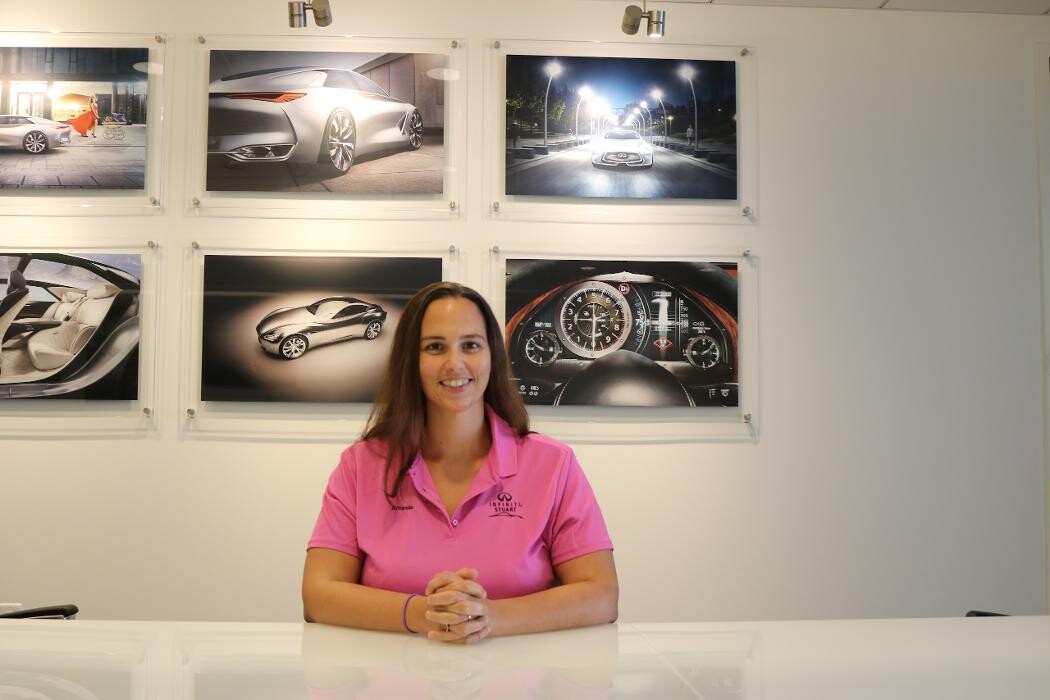 Images INFINITI Stuart