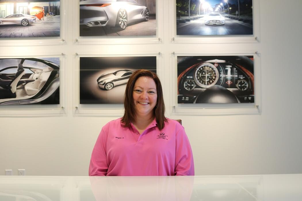 Images INFINITI Stuart