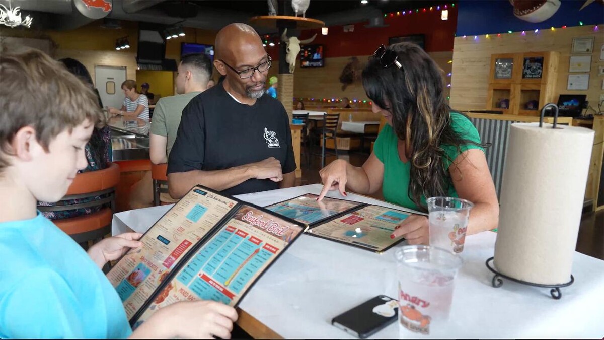 Images Angry Crab Shack