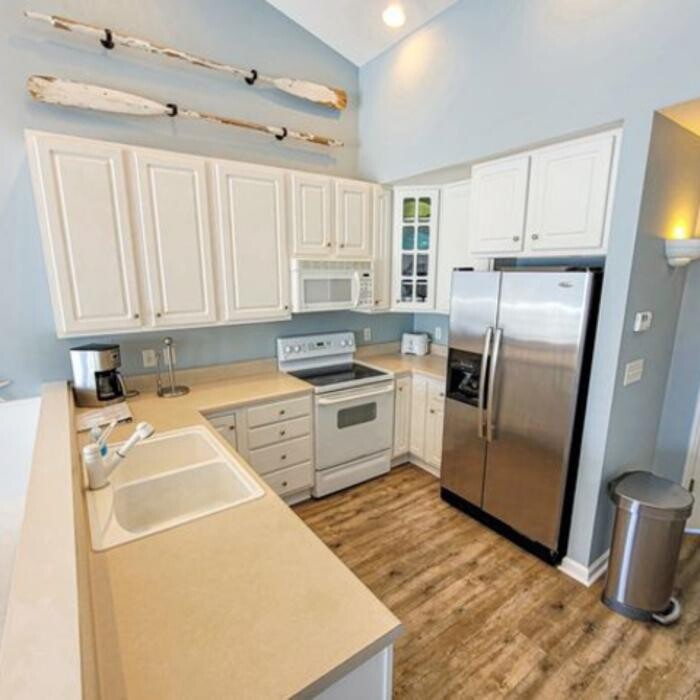Images Lewis Realty Associates, Inc