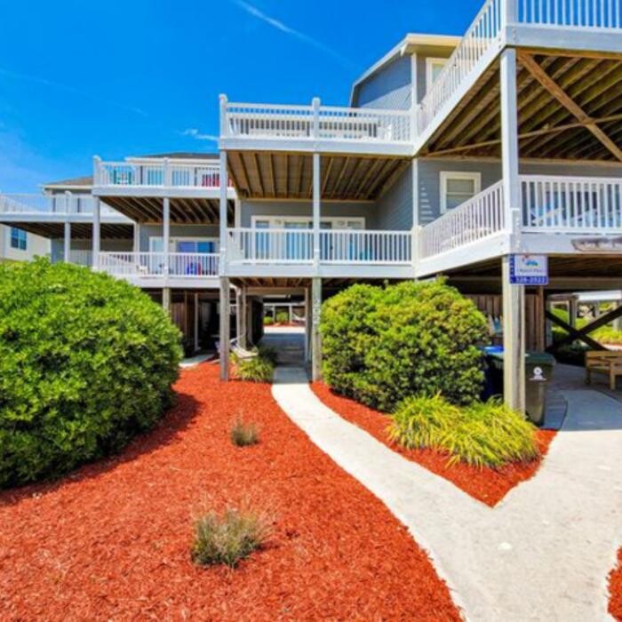 Images Lewis Realty Associates, Inc