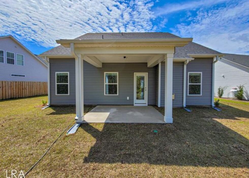 Images Lewis Realty Associates, Inc