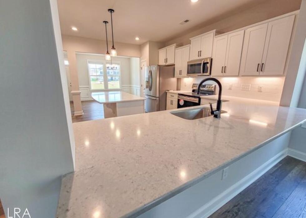 Images Lewis Realty Associates, Inc