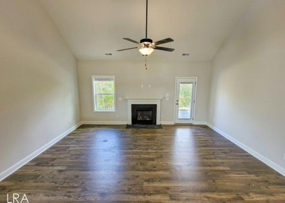 Images Lewis Realty Associates, Inc