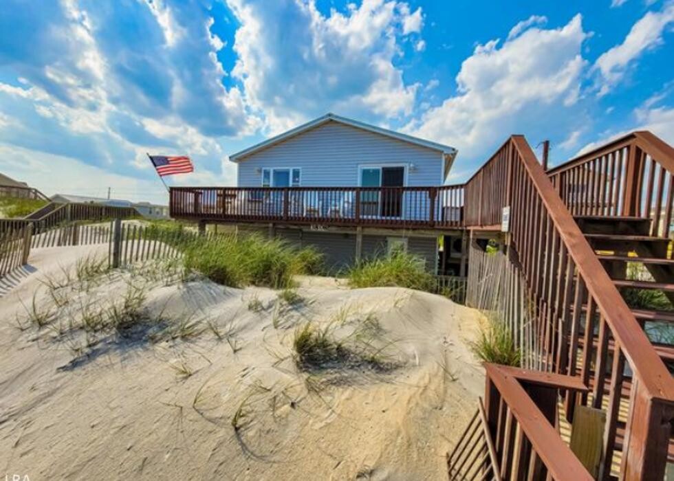 Images Lewis Realty Associates, Inc