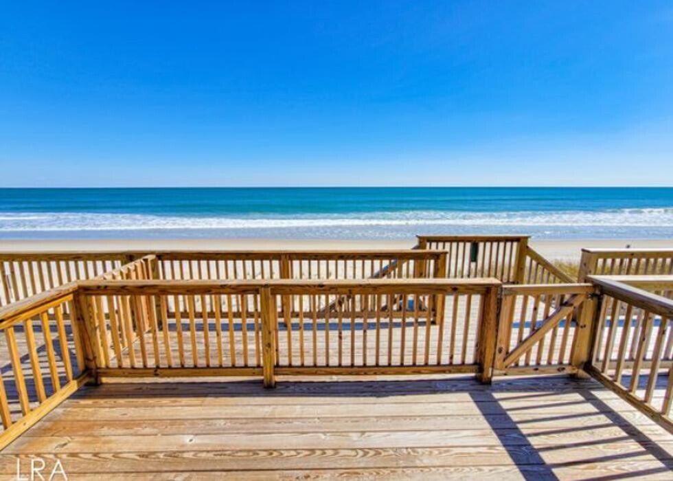 Images Lewis Realty Associates, Inc