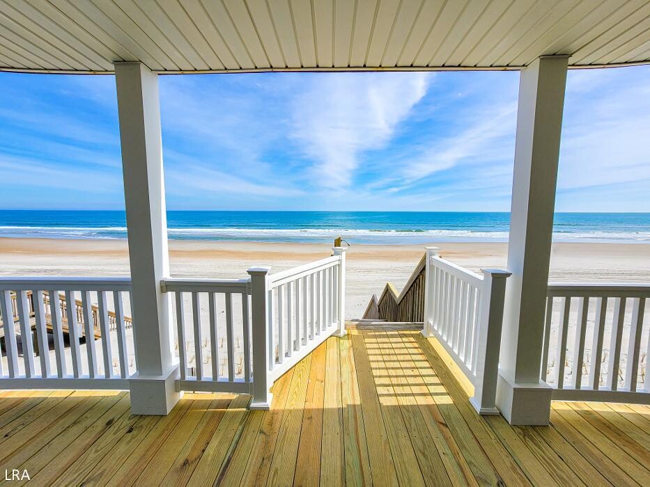 Images Lewis Realty Associates, Inc