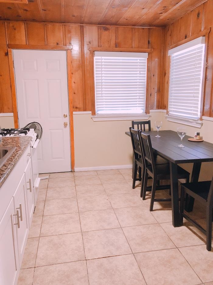 Images Lakewood Cabins