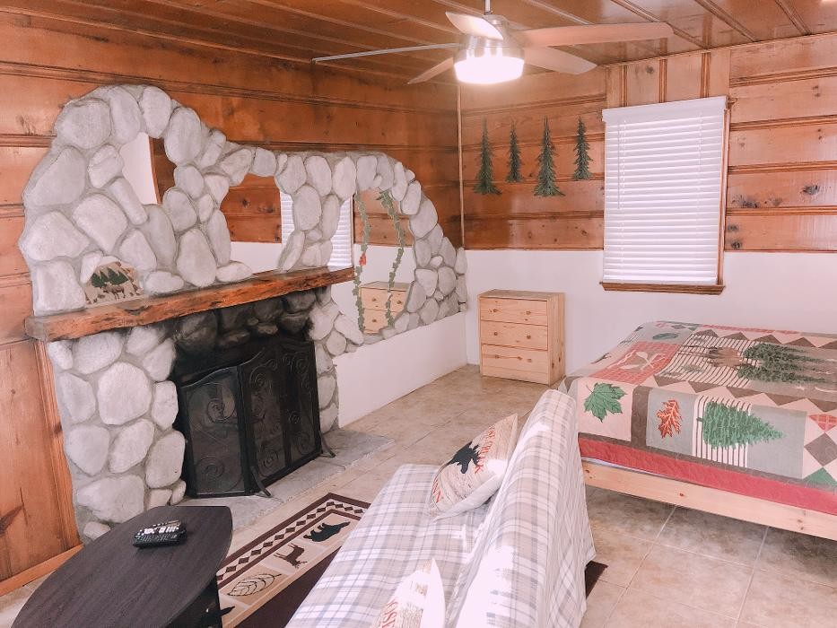 Images Lakewood Cabins