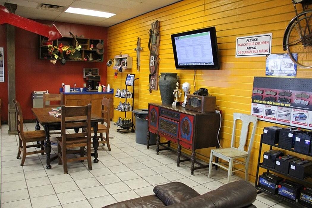 Images Pueblo Tires & Service - W. Business 83
