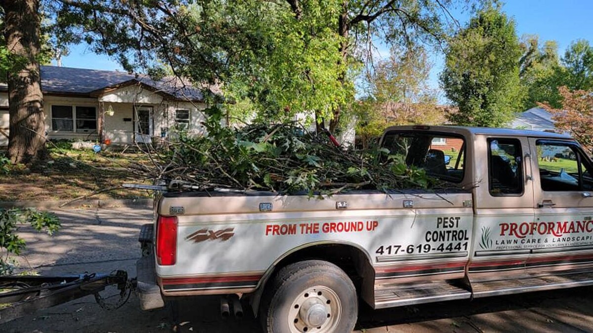 Images Proformance Lawn Care