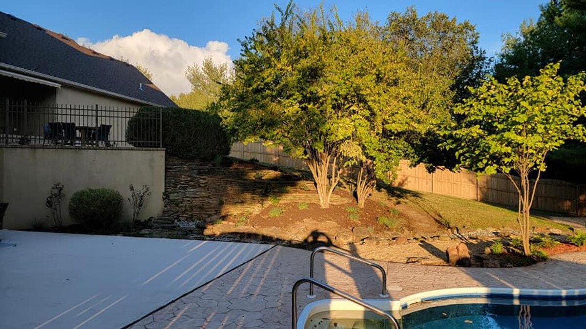 Images Proformance Lawn Care