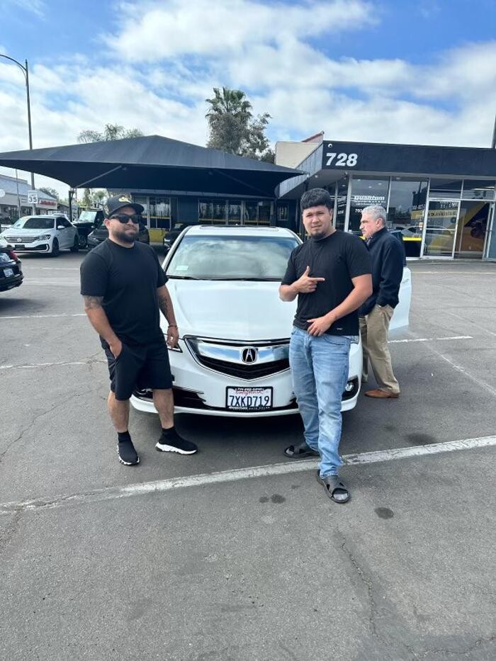 Images Quantum Auto Sales, Inc.