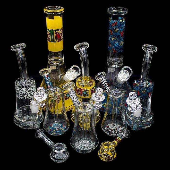 Images Hit Hut Smoke Shop