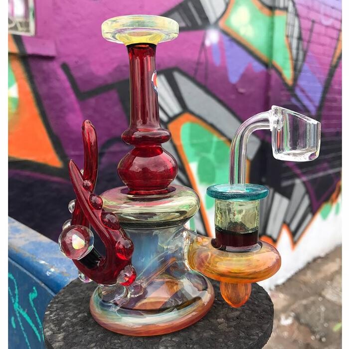Images Hit Hut Smoke Shop