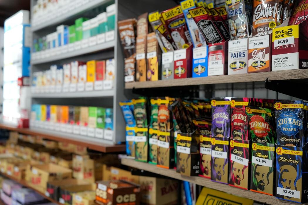 Images Hit Hut Smoke Shop