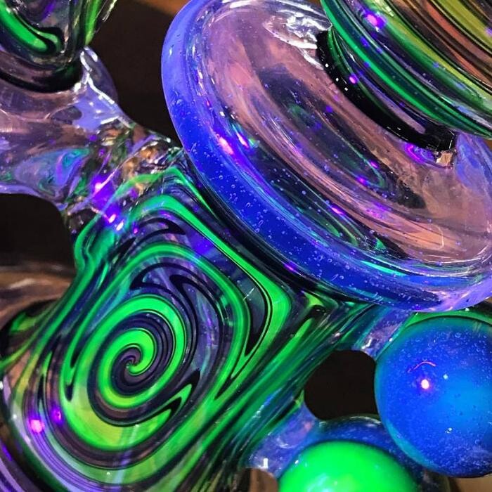 Images Hit Hut Smoke Shop