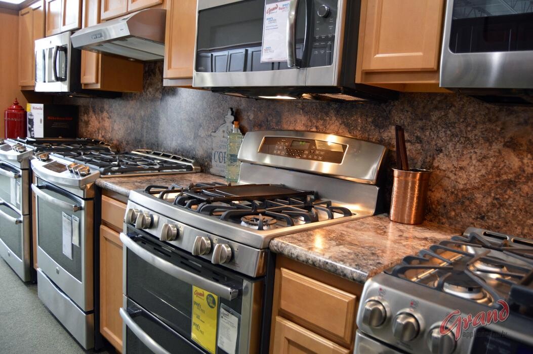 Images Grand Appliance and TV