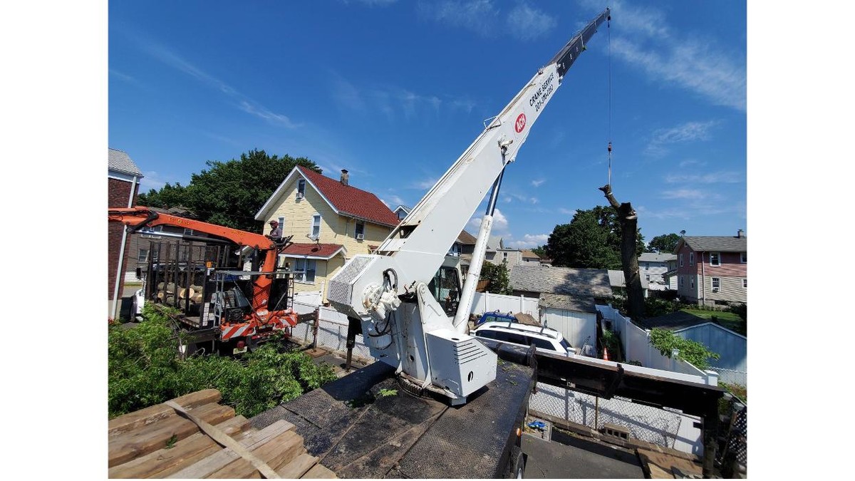 Images ACH CRANE SERVICE LLC