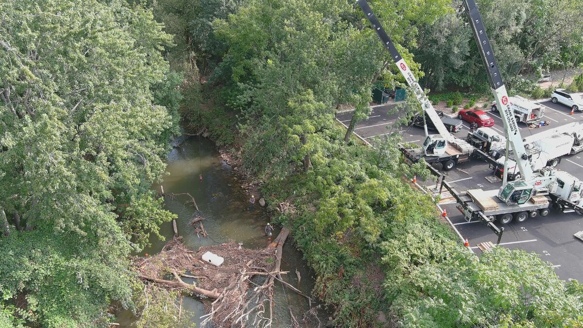 Images ACH CRANE SERVICE LLC