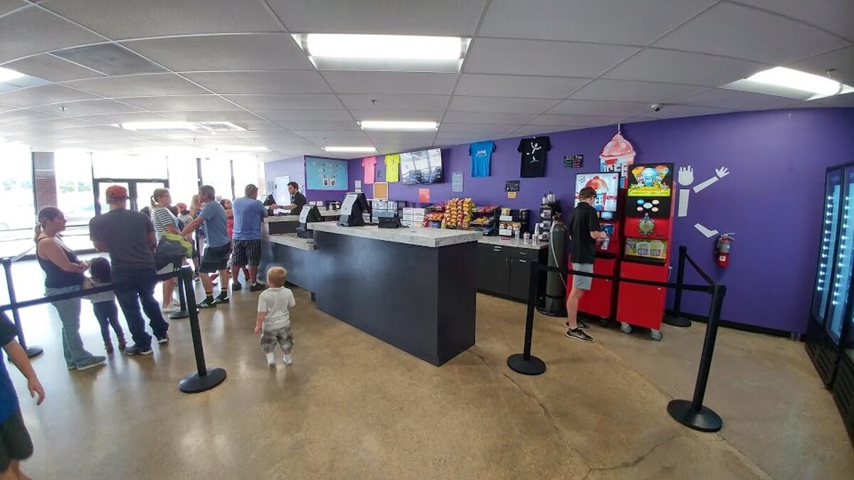 Images Altitude Trampoline Park - Denton