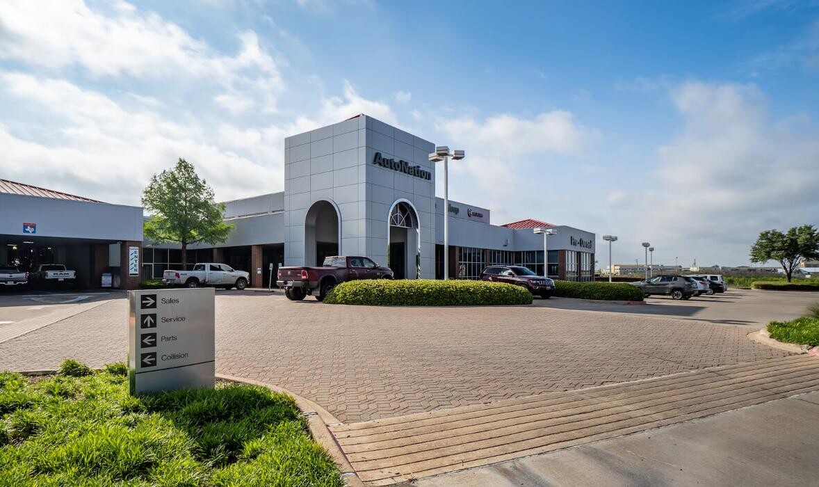 Images AutoNation Chrysler Dodge Jeep RAM North Fort Worth