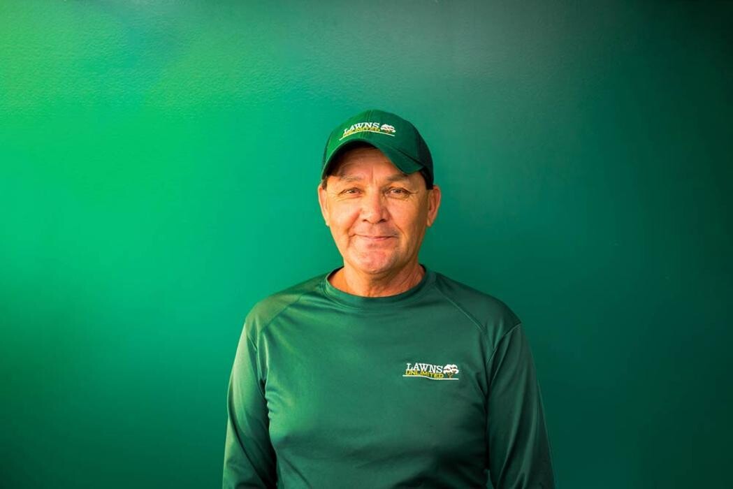 Images Lawns Unlimited Ltd