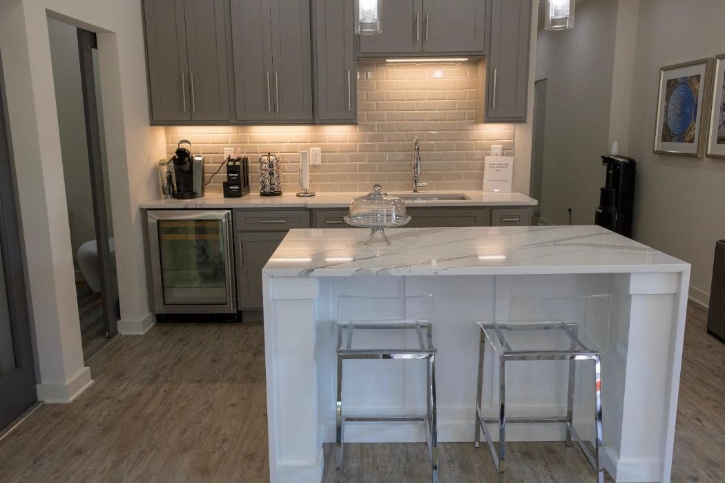 Images Legacy Granite Countertops Inc.