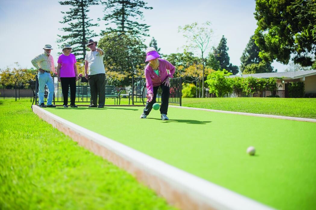 Images Fredericka Manor Retirement Community in Chula Vista