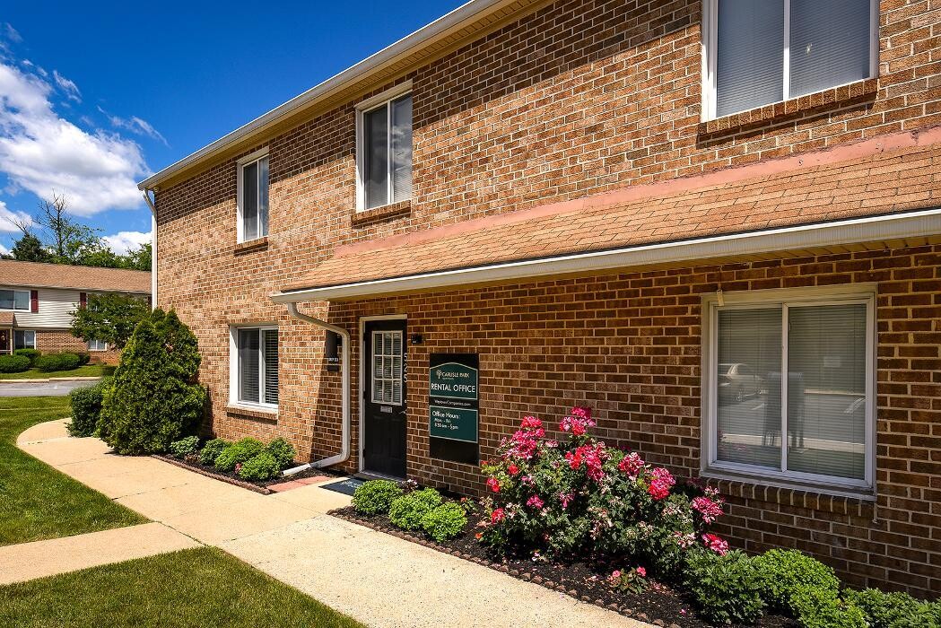 Images Carlisle Park Apartments