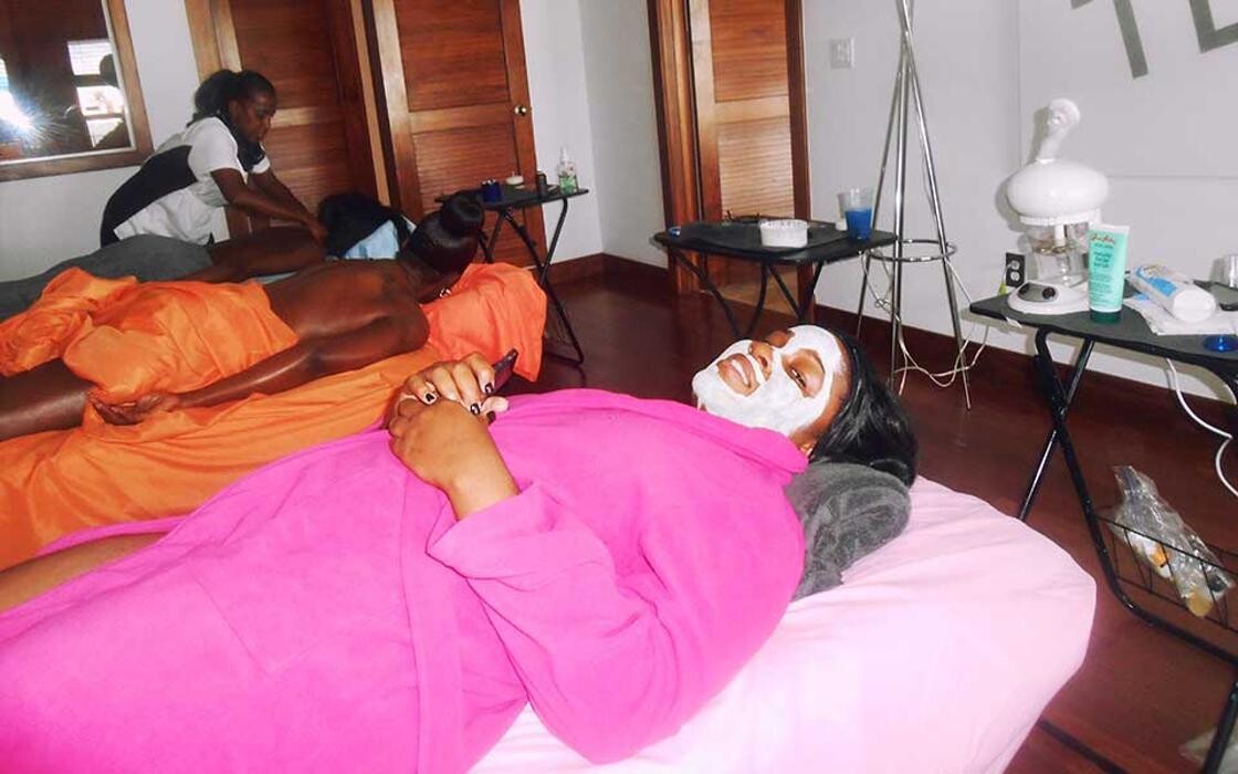 Images Pleasing Touch Bodyworks & Spa