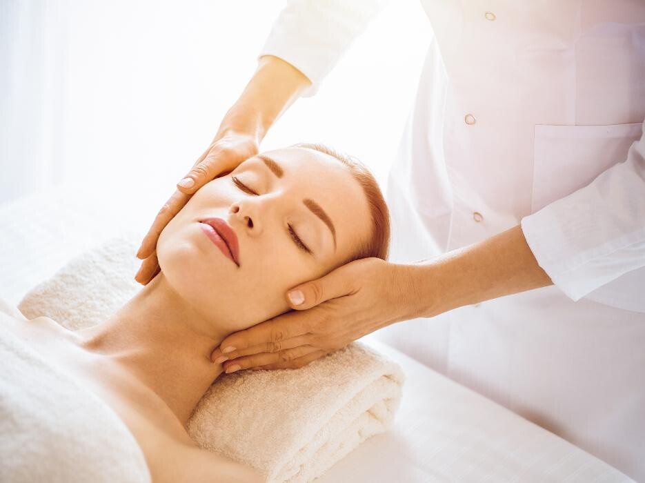 Images Pleasing Touch Bodyworks & Spa