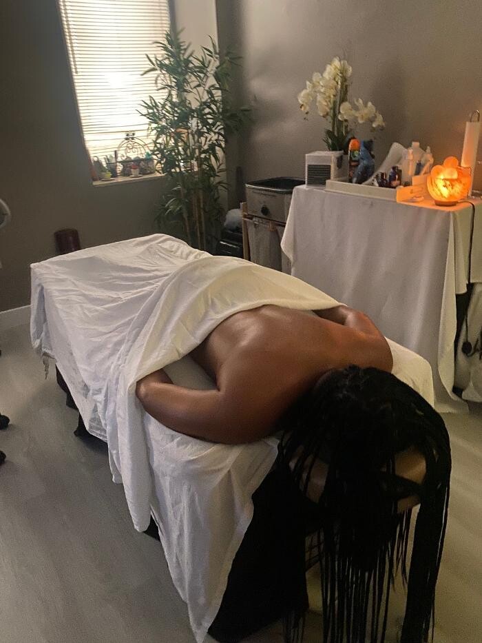Images Pleasing Touch Bodyworks & Spa