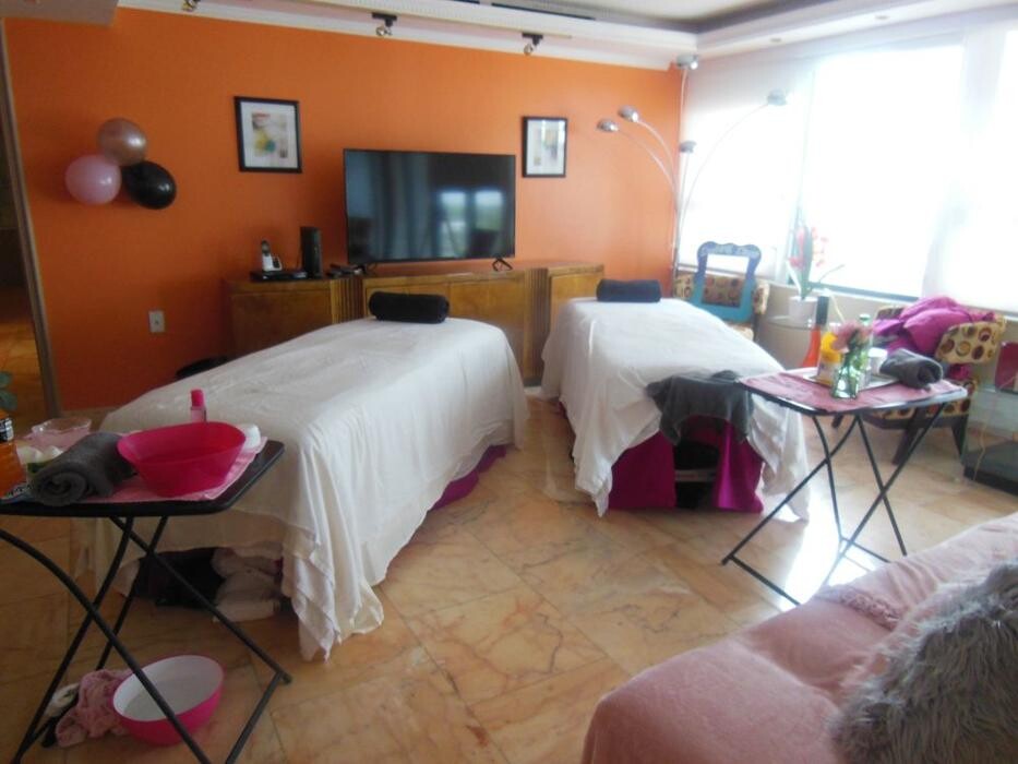 Images Pleasing Touch Bodyworks & Spa
