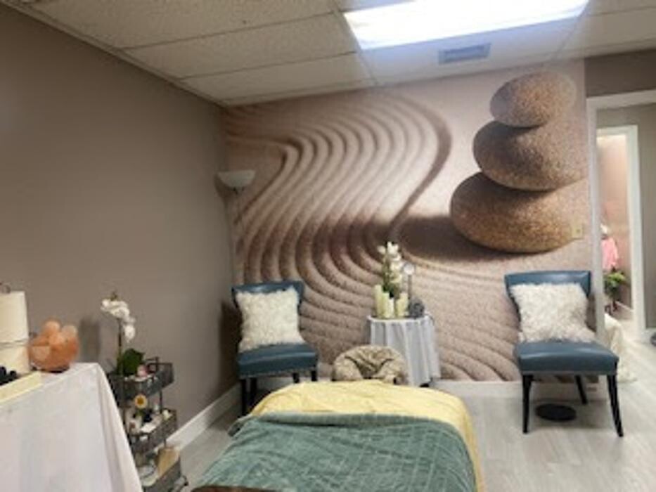 Images Pleasing Touch Bodyworks & Spa
