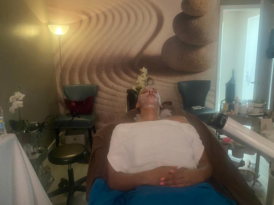 Images Pleasing Touch Bodyworks & Spa